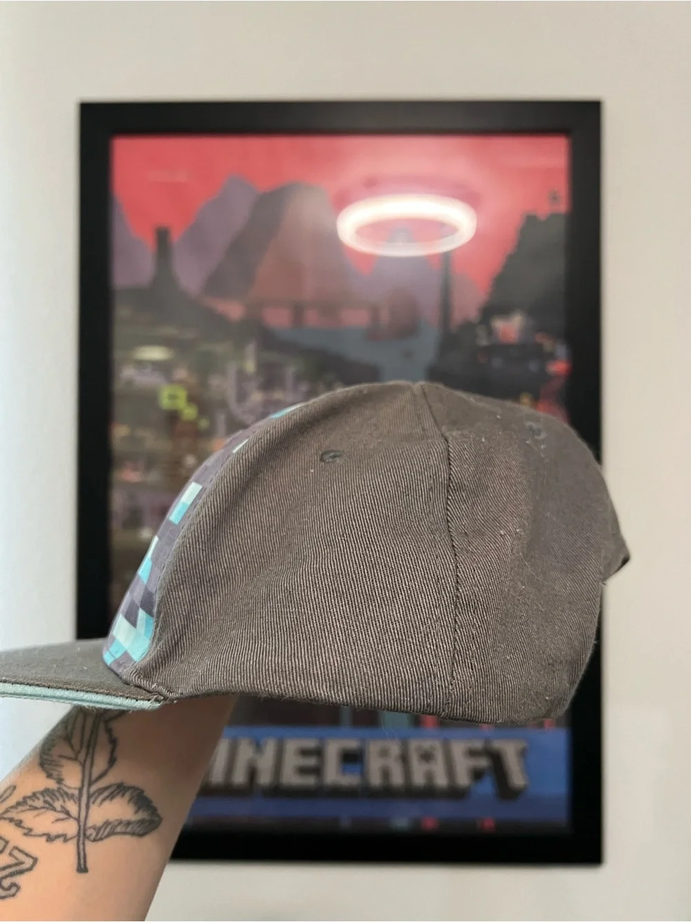 Minecraft Hat Vanilla Underground M / L Boys Blue Grey Snapback Damaged